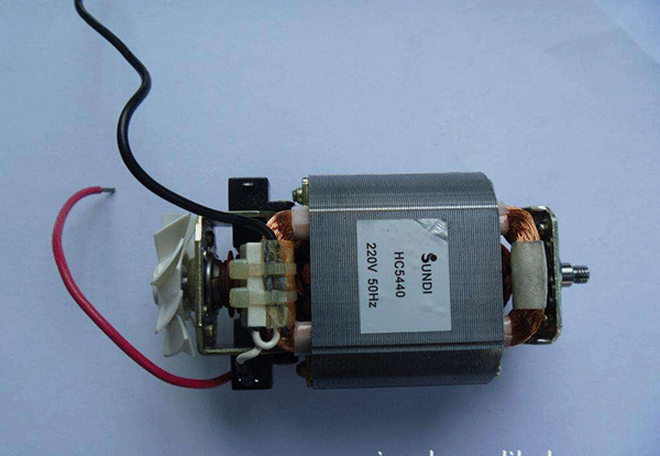 三相異步電動機對數(shù)速度控制方法分享。